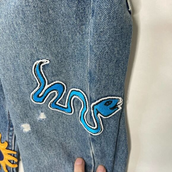 NWT Urban Outfitters BDG Dad Slim Tapered Fit Patched sz. 29/30 - Picture 10 of 13